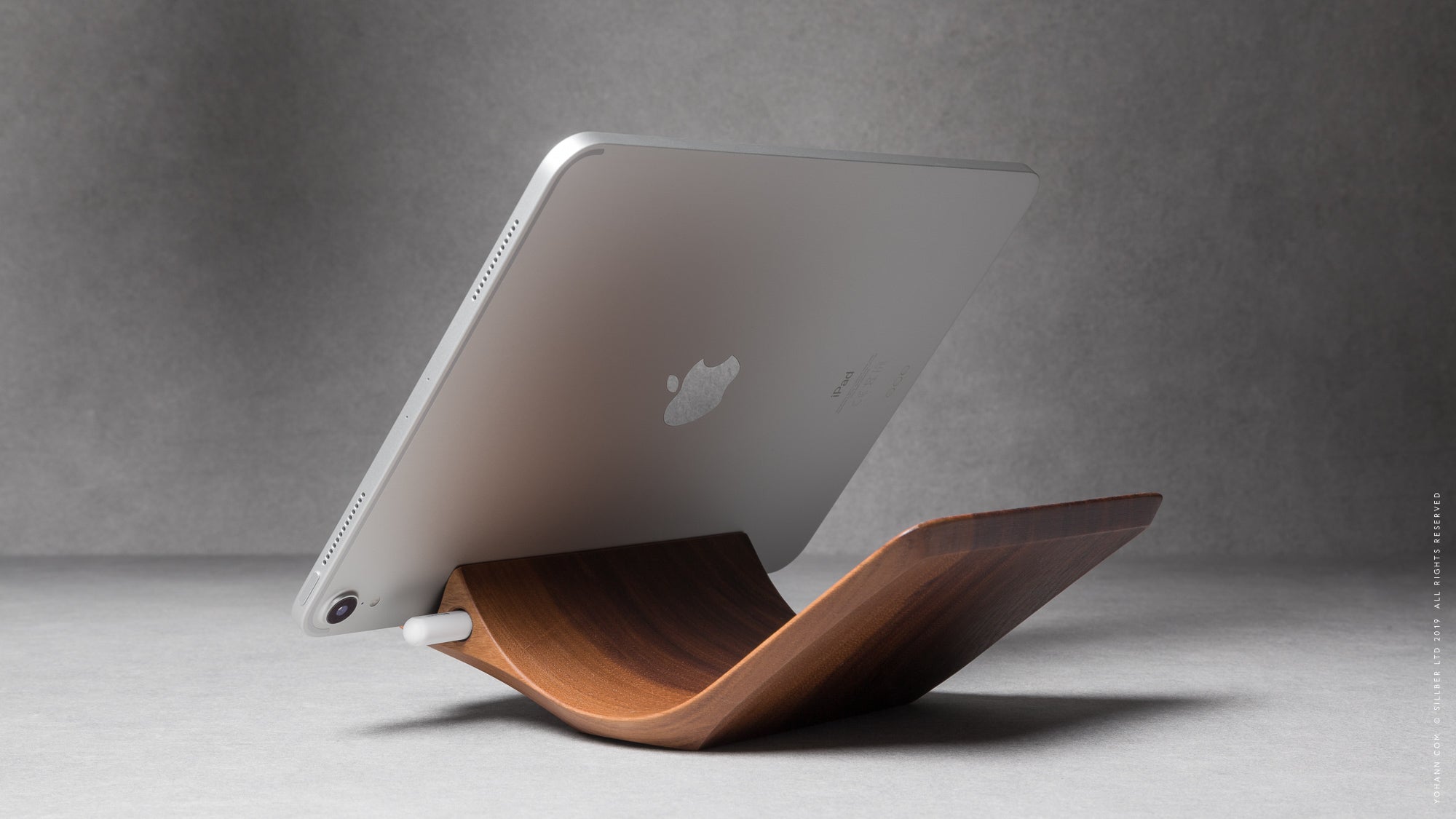 iPad Pro Stand with Apple Pencil Holder Wood – YOHANN
